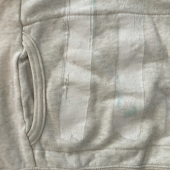 American Eagle 🦅 Outfitters sweatshirt - Picture 3 of 5